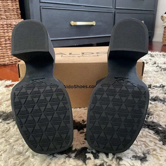 ALDO platform shoes - Picture 5 of 7